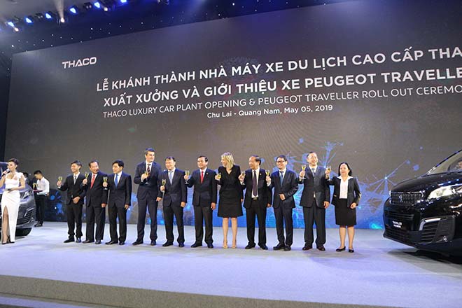 THACO ra mắt Peugeot Traveller Premium - MPV hạng sang cho thương gia - 1