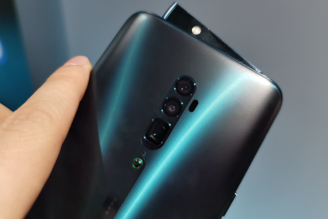Oppo Reno 10x zoom sắp hỗ trợ zoom đến 60x, đánh bật Huawei P30 Pro - 1