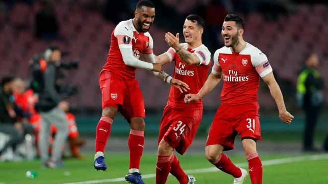 Nếu Arsenal chiếm suất Cúp C1 của Man City: Số phận MU thế nào? - 2