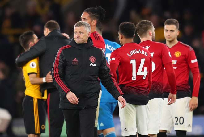 Báo cáo bí mật của Solskjaer: Pogba - Lukaku, ai phải rời MU? - 1