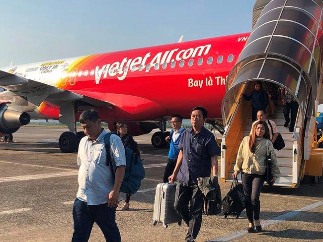 Hàng không Việt tăng cước hành lý, phí đổi tên - 1