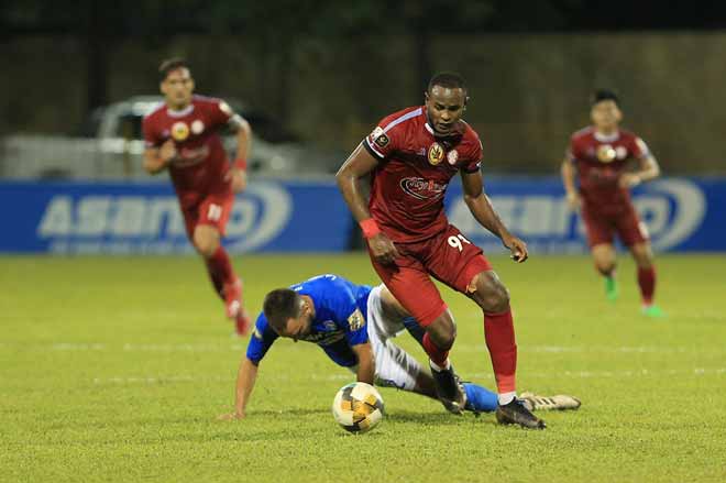 Tuyệt phẩm vòng 10 V-League: Hoàng Thịnh học sao Liverpool gieo sầu Barca - 1