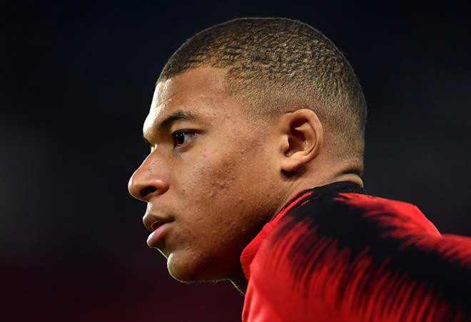 Mbappe bất ngờ hàm ý bỏ PSG: “Quả bom” ở lễ trao giải, Real mừng thầm - 1