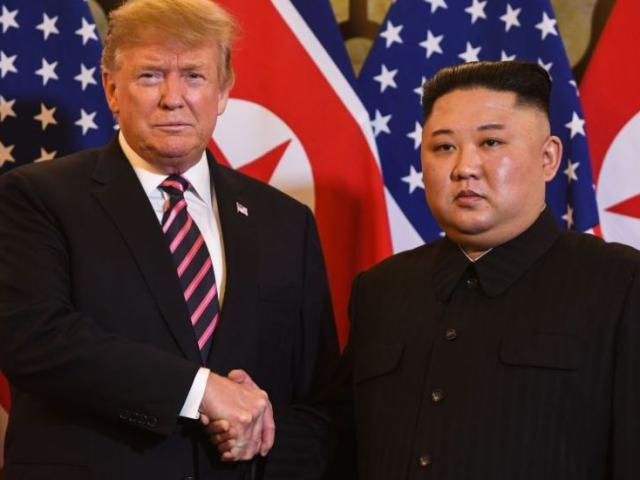 Tiết lộ điều Kim Jong Un lo lắng trước lần đầu tiên gặp ông Trump