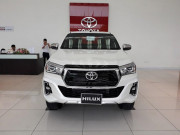 Tin tức ô tô - Bảng giá xe Toyota Hilux 2019 lăn bánh mới nhất - Cuộc chiến trong phân khúc xe bán tải