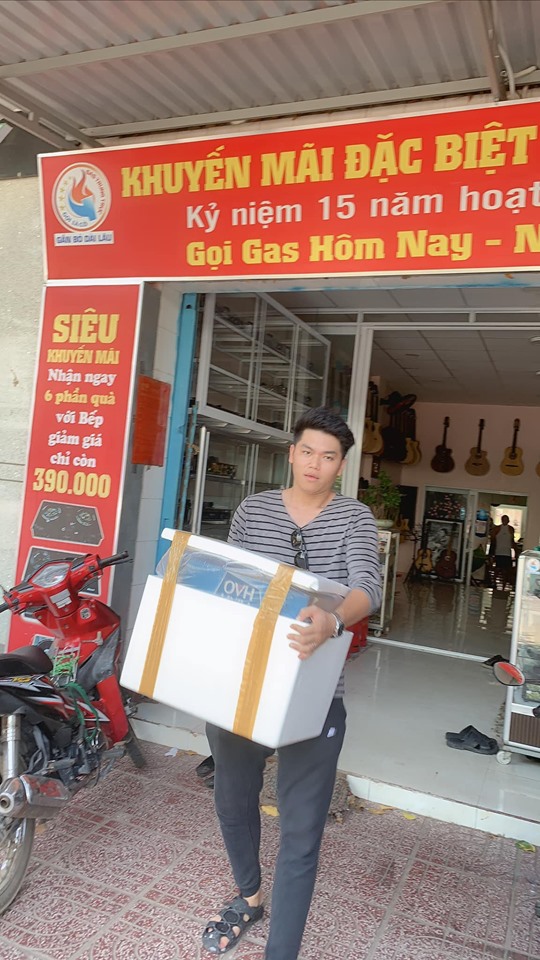 Bị chê "bám váy vợ", chồng trẻ kém 7 tuổi của Lê Phương đáp trả bất ngờ - 7