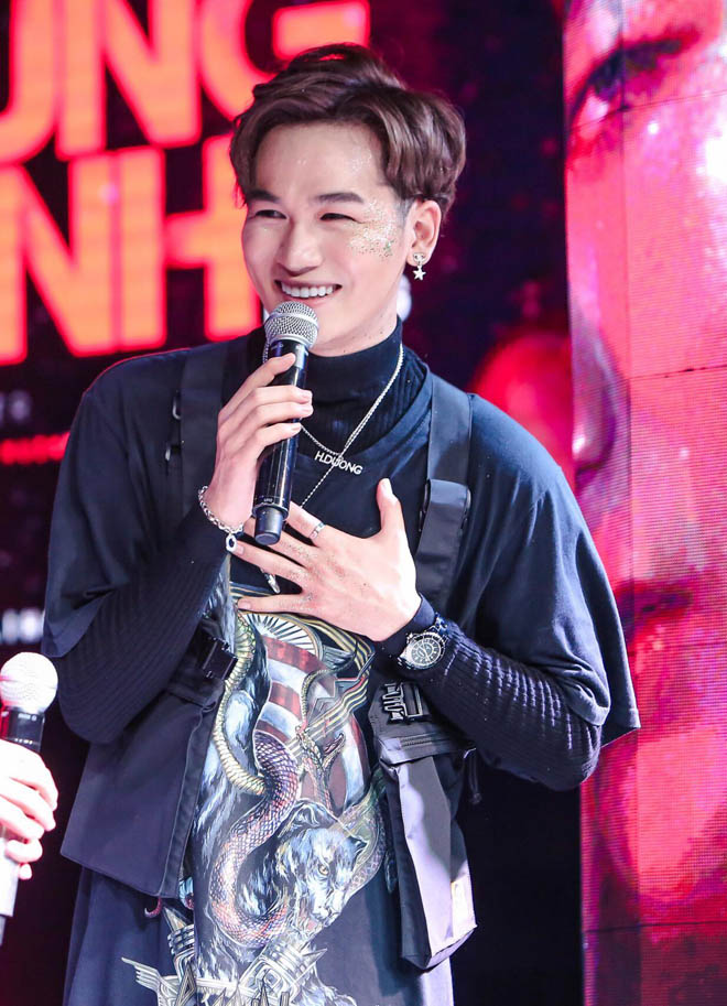 Thực hư tin đồn Quán quân The Voice có đại gia chu cấp, đổi tình lấy tiền - 1