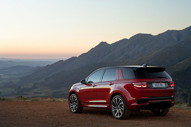 Sắp ra mắt, Land Rover Discovery Sport 2020 sẽ mang đến điều gì đáng để mong đợi - 1