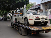 Tin tức ô tô - Bugatti Veyron của &quot;Qua Vũ&quot; bất ngờ xuất hiện trên đường phố Sài Gòn