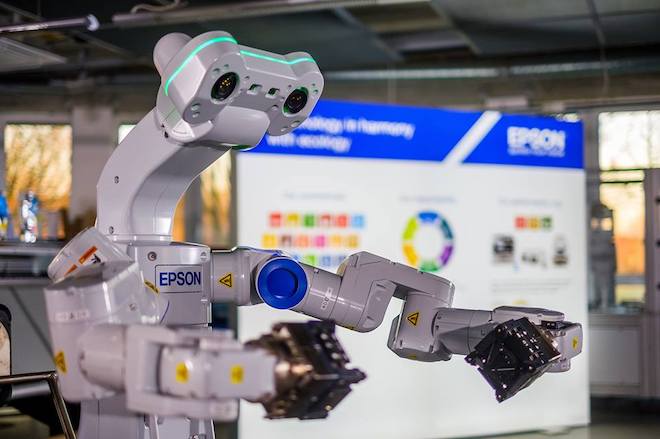 Robot và trí tuệ nhân tạo đang thay đổi tương lai của các nhà máy - 1