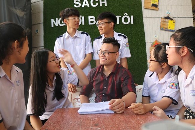 &#34;Bài tập về nhà&#34; không đụng hàng khiến học trò bật khóc - 1