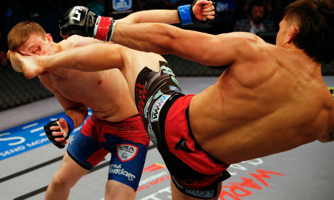 MMA mãn nhãn: Đổ người tung &#34;Thiên tàn cước&#34;, đối thủ sấp mặt - 1