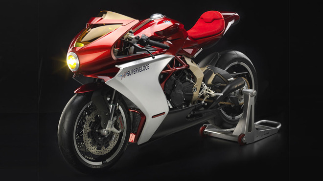 Siêu xe MV Agusta Superveloce 800 chính thức lên dây chuyền sản xuất - 1