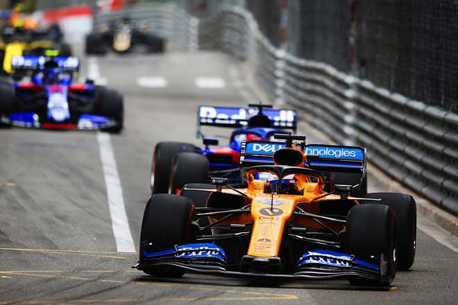 Đua xe F1, Monaco GP: “Nhà vua” lập hat-trick, tri ân huyền thoại đã khuất - 4