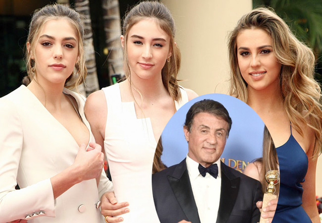 3 cô con gái "rượu" của "người hùng Rambo" Sylvester Stallone sở hữu gương mặt khả ái, dáng vóc cao ráo. Sophia Rose (22 tuổi), Sistine Rose (20 tuổi), Scarlet Rose (17 tuổi) thừa kế mọi nét đẹp ngoại hình từ ông bố tài tử và bà mẹ người mẫu Jennifer Flavin.