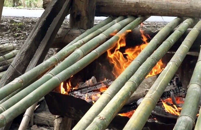 Nghề lạ ở An Giang: Đốt lửa nướng tầm vông ở vùng Bảy Núi - 2