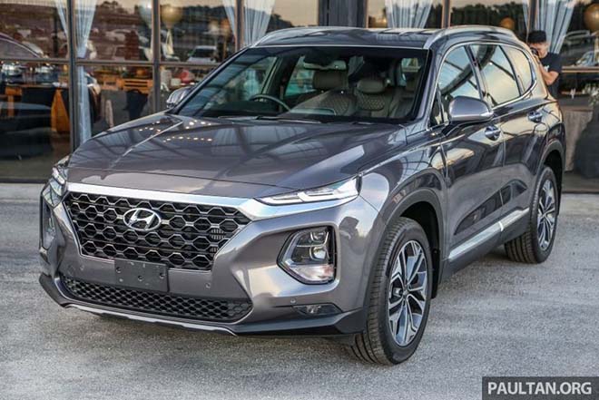 Biến thể mới của Hyundai Santa Fe ra mắt tại Malaysia, giá dưới 1 tỷ - 1