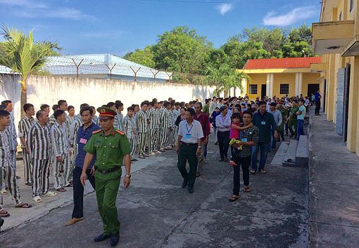 Một phạm nhân chết trong phòng tạm giam ở Bình Dương - 1