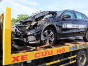 Tin tức trong ngày - Nam thanh niên lái Mercedes chạy thử gây tai nạn liên hoàn