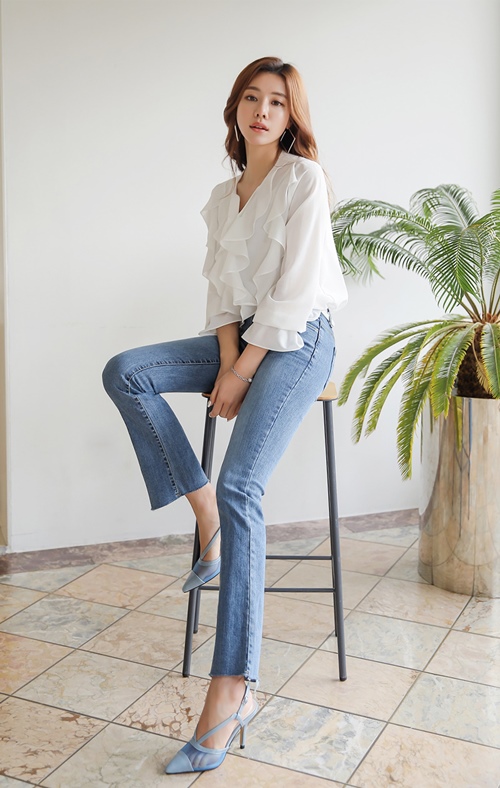 Mẹo mặc jeans đi làm vẫn thanh lịch tuyệt đối - 6