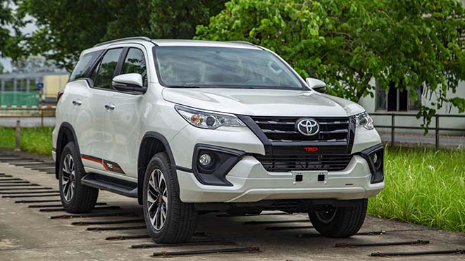 Toyota Việt Nam giới thiệu Fortuner 2019 hoàn toàn mới và giá bán cho từng phiên bản - 7