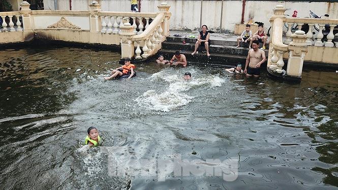 Dàn máy điều hòa &#39;khổng lồ&#39; giúp giải nhiệt Thủ đô ngày nắng nóng - 3