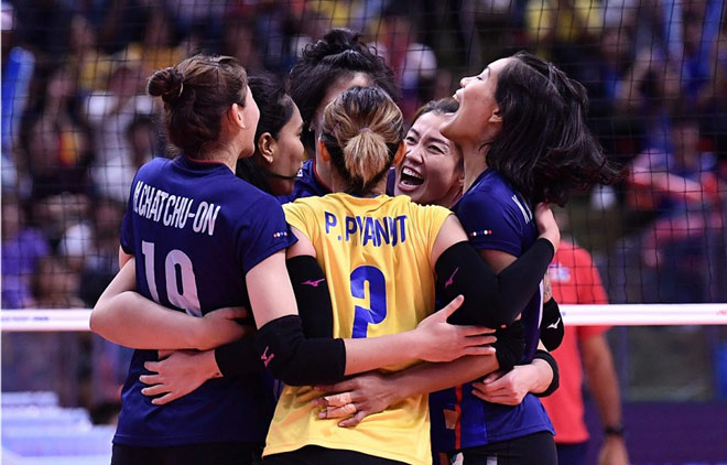 Thái Lan gây sững sờ thế giới: Thắng nhà vô địch bóng chuyền nữ 3-0 - 1