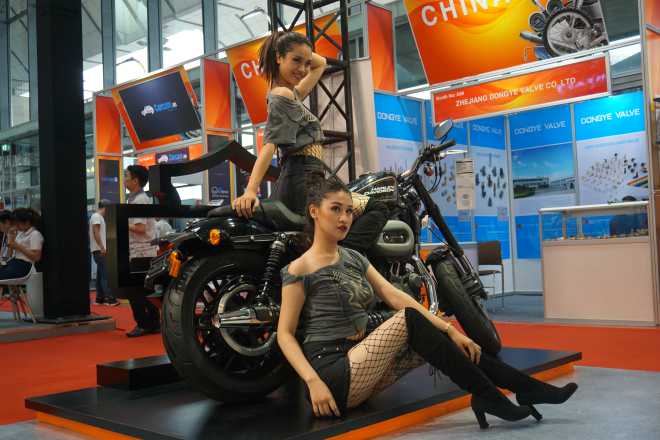 Những điểm mới “bất ngờ” về xe máy tại Vietnam AutoExpo 2019 - 1