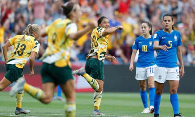 Australia - Brazil: Kịch tính ngược dòng 5 bàn, VAR gây tranh cãi (World Cup nữ) - 1