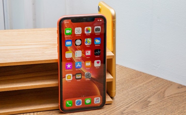 &#34;Mổ xẻ&#34; những khuyết điểm khiến iPhone XR trở nên không đáng tiền mua - 4