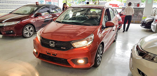 Cận cảnh Honda Brio vừa cập bến đại lý, chờ đợi giá bán chính thức - 2