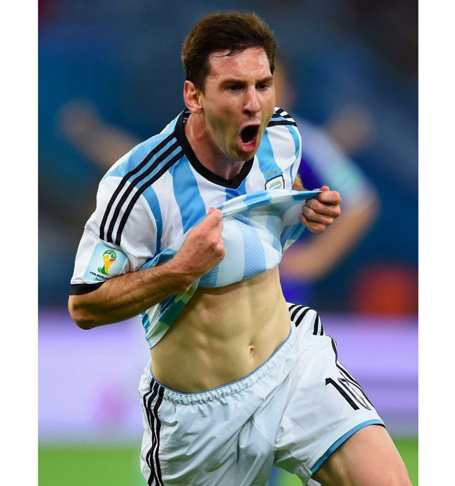 Lionel Messi là một trong những tuyển thủ Argentina tham dự Copa America 2019. Anh tuy không sở hữu chiều cao ấn tượng (cao 1m70) nhưng thân hình vạm vỡ, rắn chắc.