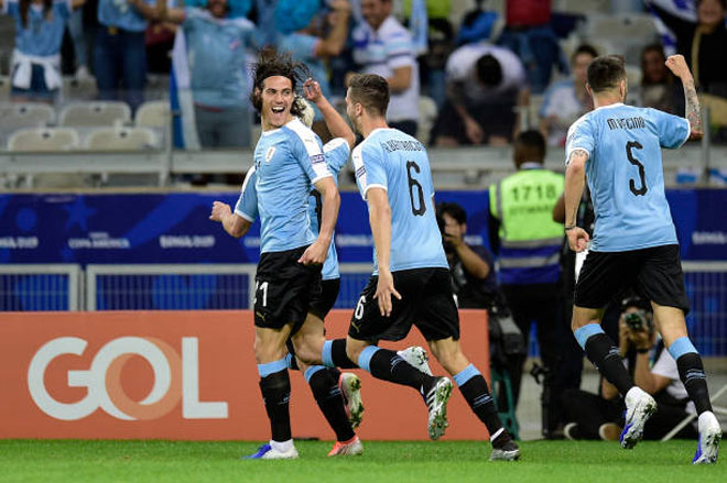 Chi tiết Uruguay - Ecuador: Bất ngờ quà biếu, Suarez suýt có cú đúp (KT) - 16