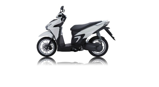 NÓNG: Xuất hiện xe ga điện giống hệt Honda Vario 125/150 - 3