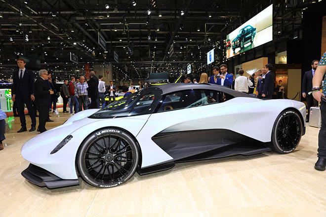 &#34;Em trai&#34; của Aston Martin Valkyrie sẽ có tên là Valhalla - 2