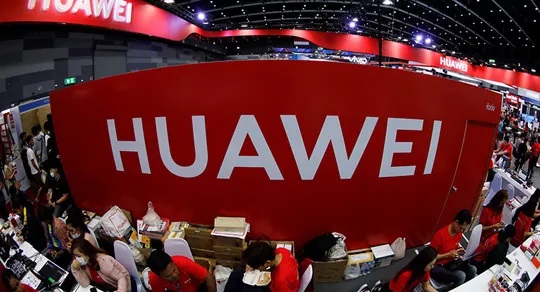 CEO Huawei: “Mỹ sẽ không đánh chết được chúng tôi” - 2