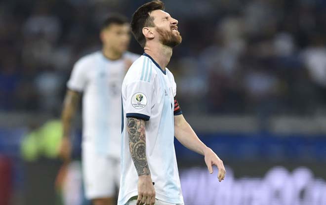 Argentina lâm nguy Copa America: Báo chí thất vọng Messi, lo thảm họa Qatar - 1
