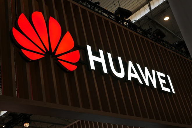 Mỹ sẽ phải chi tới 1 tỷ USD để &#34;tẩy trắng&#34; Huawei - 1