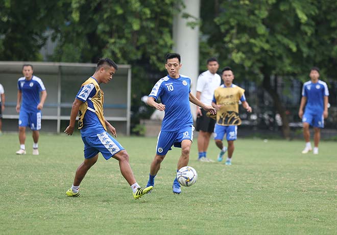 Hà Nội FC đấu AFC Cup: Văn Hậu dồn sức giải châu Á trước tin đồn sang Áo thi đấu - 4