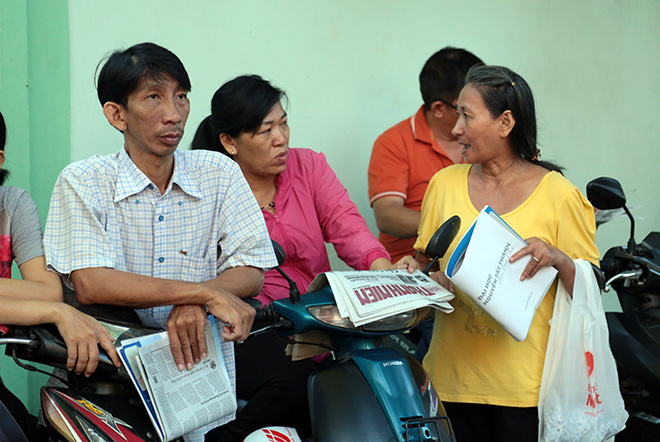 Những lời động viên trước phòng thi: “Bình tĩnh em nhé, 10 điểm là chuyện nhỏ” - 9