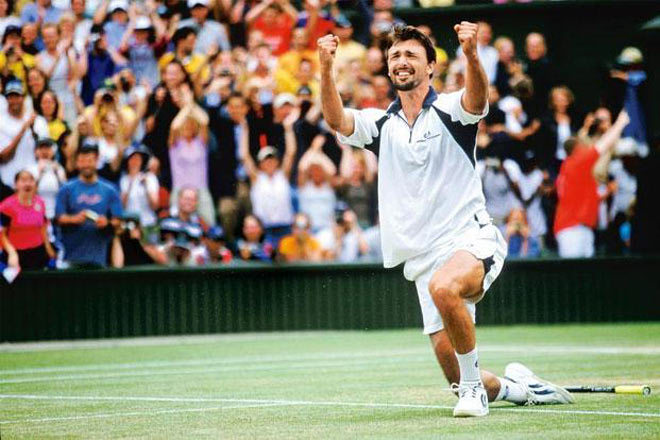 Sửng sốt Wimbledon: 142 năm chỉ có 1 tay vợt khiến cả nhân loại kinh ngạc - 1