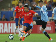 Bóng đá - Chile - Uruguay: Siêu sao rực sáng, giật ngôi đầu bảng ngoạn mục (Copa America)