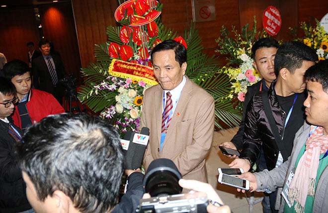 Ông Cấn Văn Nghĩa nói lý do từ chức phó Chủ tịch VFF - 1