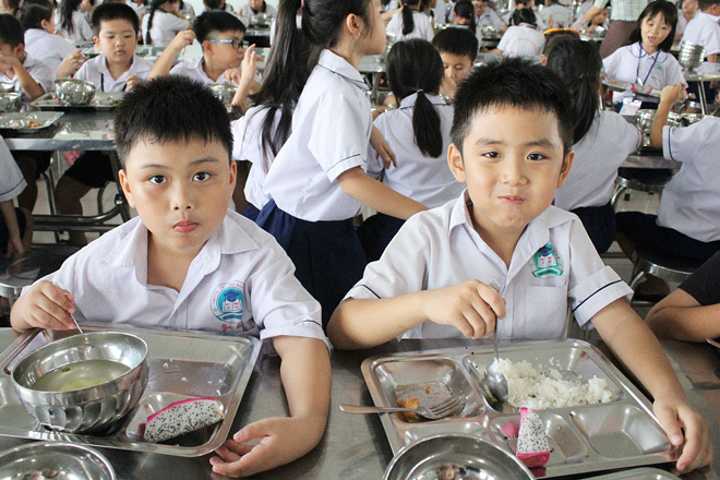 Tiểu học Đông Hòa B: Nâng cao chất lượng bữa ăn bán trú với Dự án Bữa ăn học đường - 1