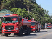 Tin tức trong ngày - Chặn quốc lộ 1A, tập trung dập lửa ở núi Hồng Lĩnh