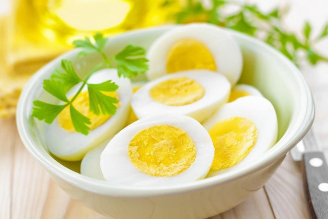 Đã ăn trứng thì nhất định tránh xa 6 thực phẩm này nếu không muốn mắc bệnh - 1