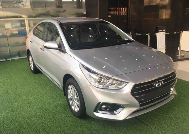 Giá xe Hyundai Accent lăn bánh mới và giá xe Accent cũ - 2