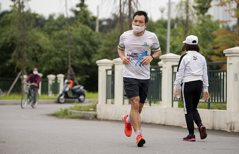 Những người&nbsp;tập thể dục, chạy hay đi bộ tại đây có đủ lứa tuổi khác nhau