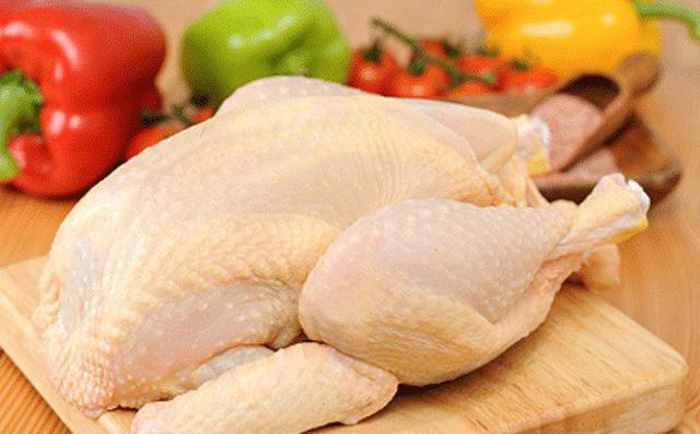 Thịt gà là thực phẩm cung cấp nhiều chất dinh dưỡng tốt cho sức khỏe