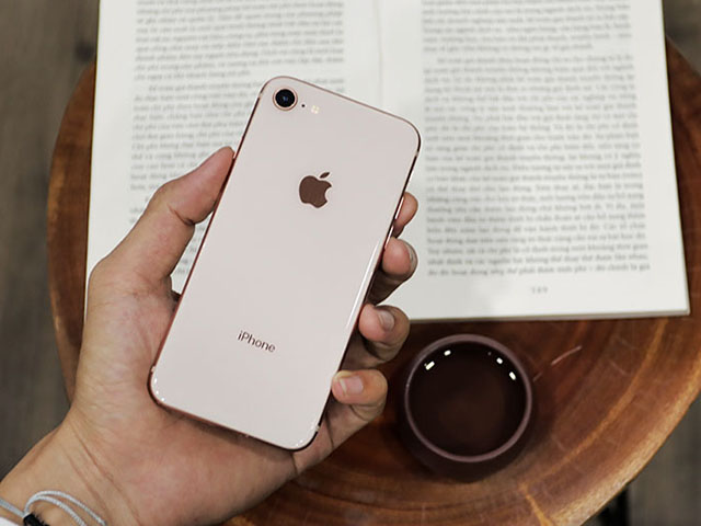 Chưa ra mắt, iPhone 9 đã lên kệ tại Trung Quốc